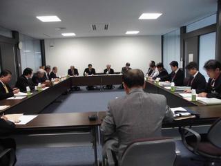 2016_1114H28市建築担当部課長0005.jpg